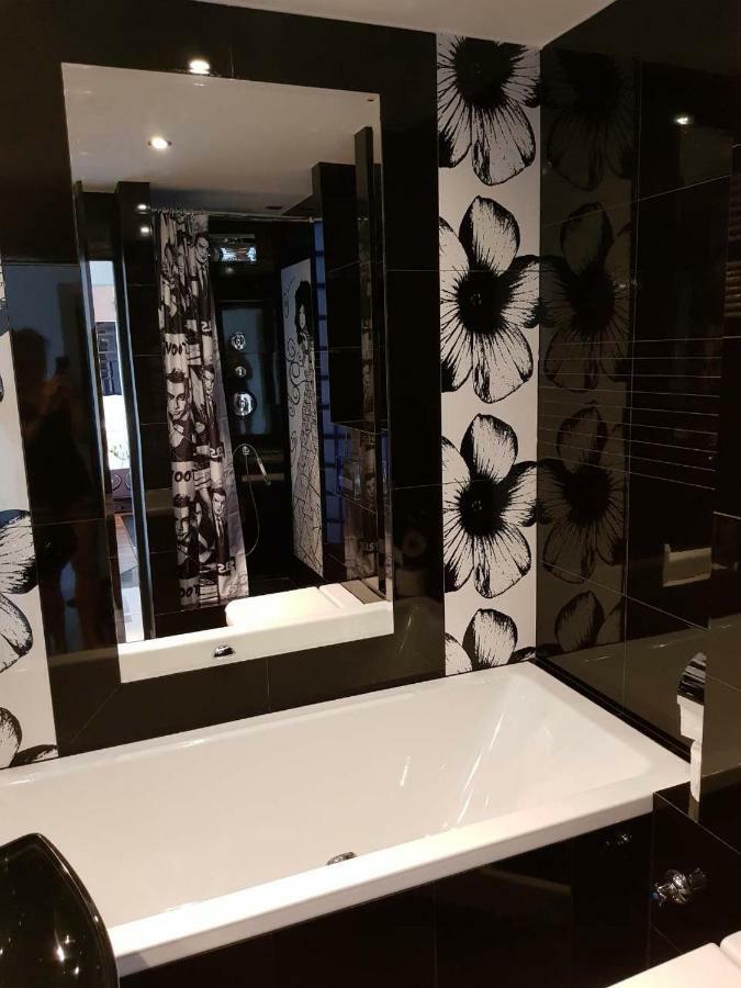 Apartamento Sloneczny Kielce Exterior foto